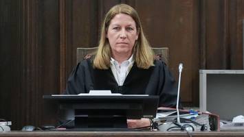 christina block vor gericht: „für klara und theo eine traumatische erfahrung“