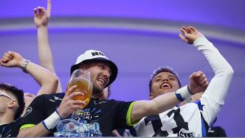 HSV-Fans bekommen Bier-Rabatt im Volkspark: Was dafür notwendig ist