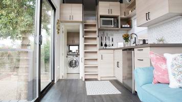 Statt Sozialwohnung: Margot (62) zieht nach Scheidung in 143.000 Euro-Tiny House
