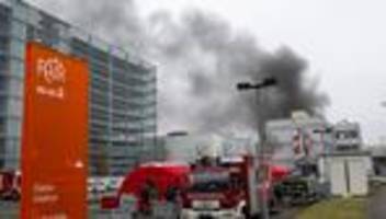 brand: technischer defekt ursache für feuer in forschungszentrum