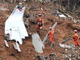 triebwerke ausgestellt: ermittler: flugzeugabsturz in china von menschen herbeigeführt