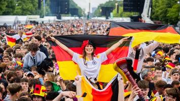 Public Viewing in Berlin: Diese Biergärten zeigen die deutschen WM-Spiele