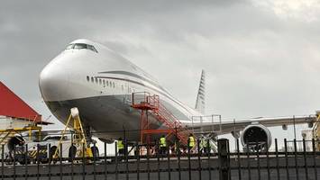 Trumps neue Air Force One aus Katar fast startklar – doch ein Detail fehlt noch
