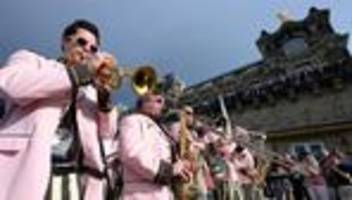 musikfestival: veranstalter sagt abschlussparade des dixieland-festivals ab