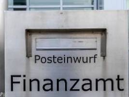 date mit dem finanzamt: wann muss die steuererklärung für 2025 im kasten sein?