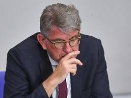 Unbeirrt nach Gerichtsurteil: Weimer klagt über Kulturkampfstimmung im Land