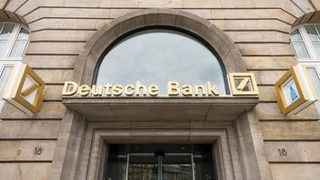 Deutsche Bank und Postbank starten Festgeld-Aktion: Passen die Zinsen?