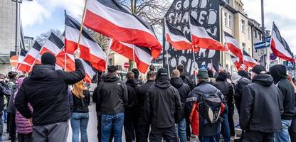 Großrazzia gegen Neonazi-Nachwuchs - Schwerpunkte in Nordrhein-Westfalen, Sachsen und Berlin