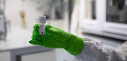 biontech: experte warnt nach biontech-rückzug vor versorgungsengpässen im krisenfall