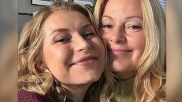 „rosenheim-cops”-star karin thaler bewirbt sich mit selfie für pilcher-filme