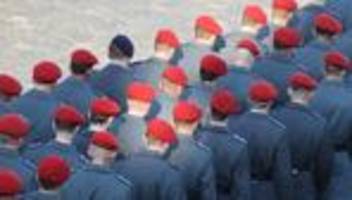 Oldenburg und Braunschweig: Niedersachsen bekommt zwei Musterungszentren der Bundeswehr