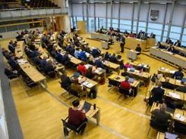 Umfrage für Sachsen-Anhalt : 41 Prozent: AfD liegt 15 Prozentpunkte vor der CDU