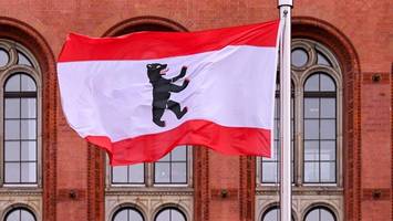 Neue Wahlumfrage in Berlin: Vier Parteien dicht hinter der CDU
