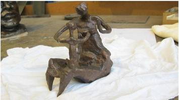 Skulptur aus Berliner Klinik gestohlen – Polizei bittet um Hinweise
