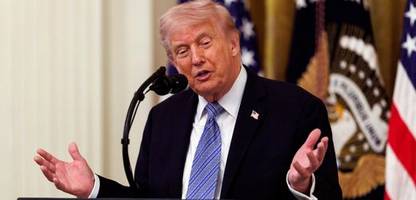 Donald Trump: Trump setzt EU Frist für Umsetzung des Zolldeals