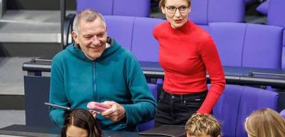 nur 2850 euro netto für bundestagsabgeordnete? gutachten bezweifelt rechtmäßigkeit