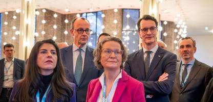 nrw-ministerin ina scharrenbach: beschwerden über arbeitsklima unter verschluss
