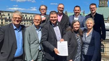 Schneller, digitaler und bürgernäher: Hamburger Bezirke stecken sich großes Ziel