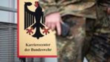 Neuer Wehrdienst: In 24 Städten wird für die Bundeswehr gemustert