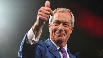 Britischer Superwahltag: Rechtsaußen Farage gewinnt – Starmer: „Nicht davonlaufen“