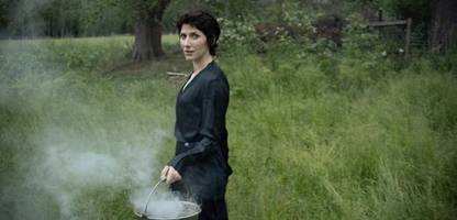 aldous harding, neues album »train on the island«: aldous im wunderland