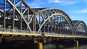 freihafenelbbrücke: senat will provisorische ersatzbrücke über die norderelbe