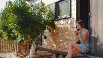 tiny house: wo lässt sich der traum nahe hamburg verwirklichen?