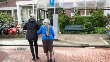 rentnerin (82) wird nach 47 jahren aus wohnung geworfen und zahlt 1857 euro für unnötige reinigung