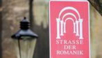 Auszeichnungen: Romanikpreis für Steinmetz und Schülertheater