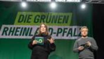 grünen-spitze: grüne wählen neue parteispitze