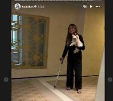 Waren die High Heels schuld?: Heidi Klum meldet sich mit Fuß-Problemen aus der Notaufnahme