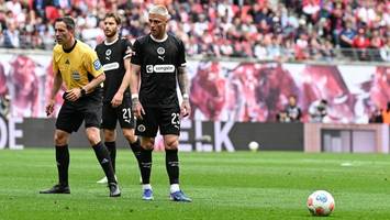 magen-darm-erkrankung legt st. pauli flach: drohen jetzt weitere ausfälle?