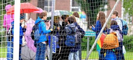 Lesen mit Ballgefühl: Wie Fußball bei Kindern die Leselust entfacht