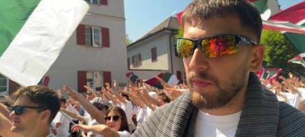 Umfrage: Was macht die FCA-Fanmärsche so besonders?