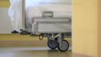 schutz vor sexueller belästigung: Ärzteverband fordert besseren schutz vor belästigung in krankenhäusern