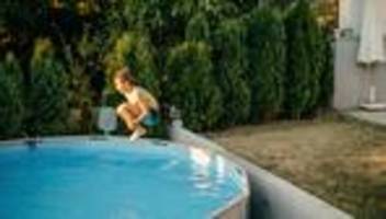 aufstellpool im garten: was kostet ein einfacher eigener pool wirklich?