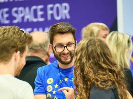 Demokratie: „Es geht doch gar nicht anders, als für die EU zu sein“