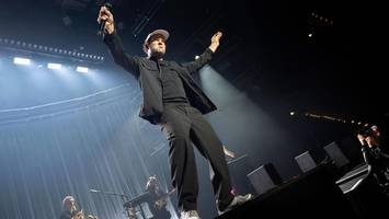 bosse in der barclays arena: das publikum riss das ruder ganz schnell 'rum