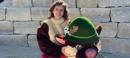 durch die augen von schorschi: ein tag als maskottchen auf hofis erlebnispark