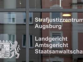 Prozess in Augsburg: Jugendliche Pädophilen-Jäger zu Bewährungsstrafen verurteilt
