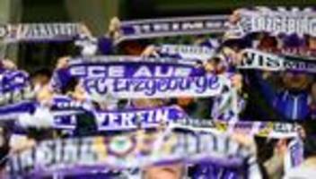 Personalien nach Abstieg: Aue geht mit Trainer Schubitidse in Regionalliga