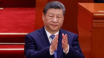 xi's china: hightech, aufrüstung und eine untergehende mittelschicht