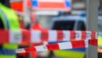 Ungeklärter Todesfall: Toter Mann in Gebüsch bei Freiburger Sportgelände entdeckt