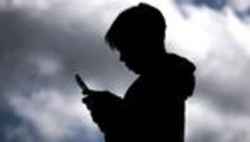 Social Media: EU-Kommission kündigt Vorgehen gegen Tiktok und Meta an