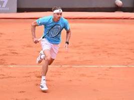 Niederlage nach vier Matchbällen: Zverev bricht fatal ein, schimpft und will nur noch weg