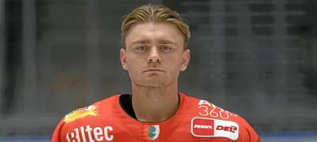 Wegen Panther-Stürmer Alexander Blank: AEV-Fans sind sauer auf Bundestrainer Harold Kreis