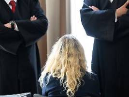 lebenslange haft für beide: ehefrau und gärtner ermorden anwalt für sein erbe