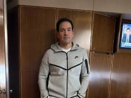 Trump albert mit uns herum: Rubio in Maduros Trainingsanzug - Bild geht viral