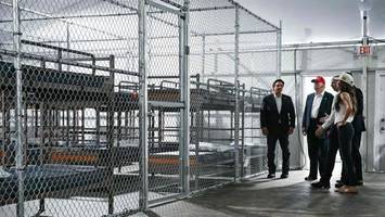 usa schließen überraschend trumps abschiebezentrum „alligator alcatraz“