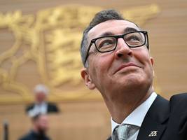 ministerpräsident von baden-württemberg: cem Özdemir ist am ziel. aber 19 koalitionsstimmen fehlen ihm